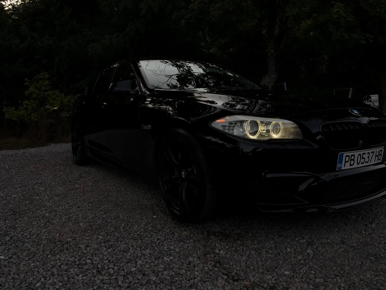 BMW 535 Обслужена, снимка 4 - Автомобили и джипове - 55436111