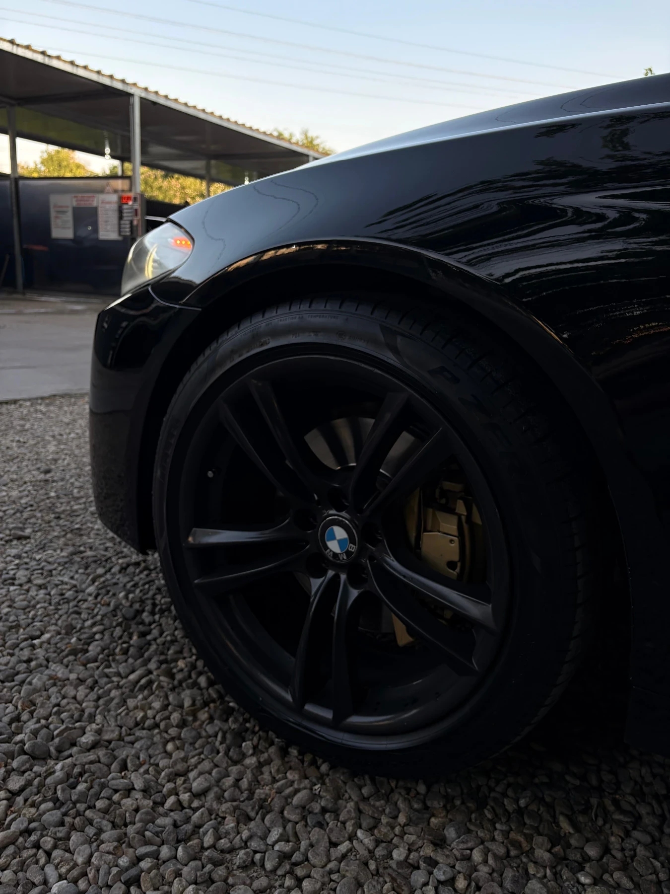 BMW 535 Обслужена, снимка 10 - Автомобили и джипове - 55436111