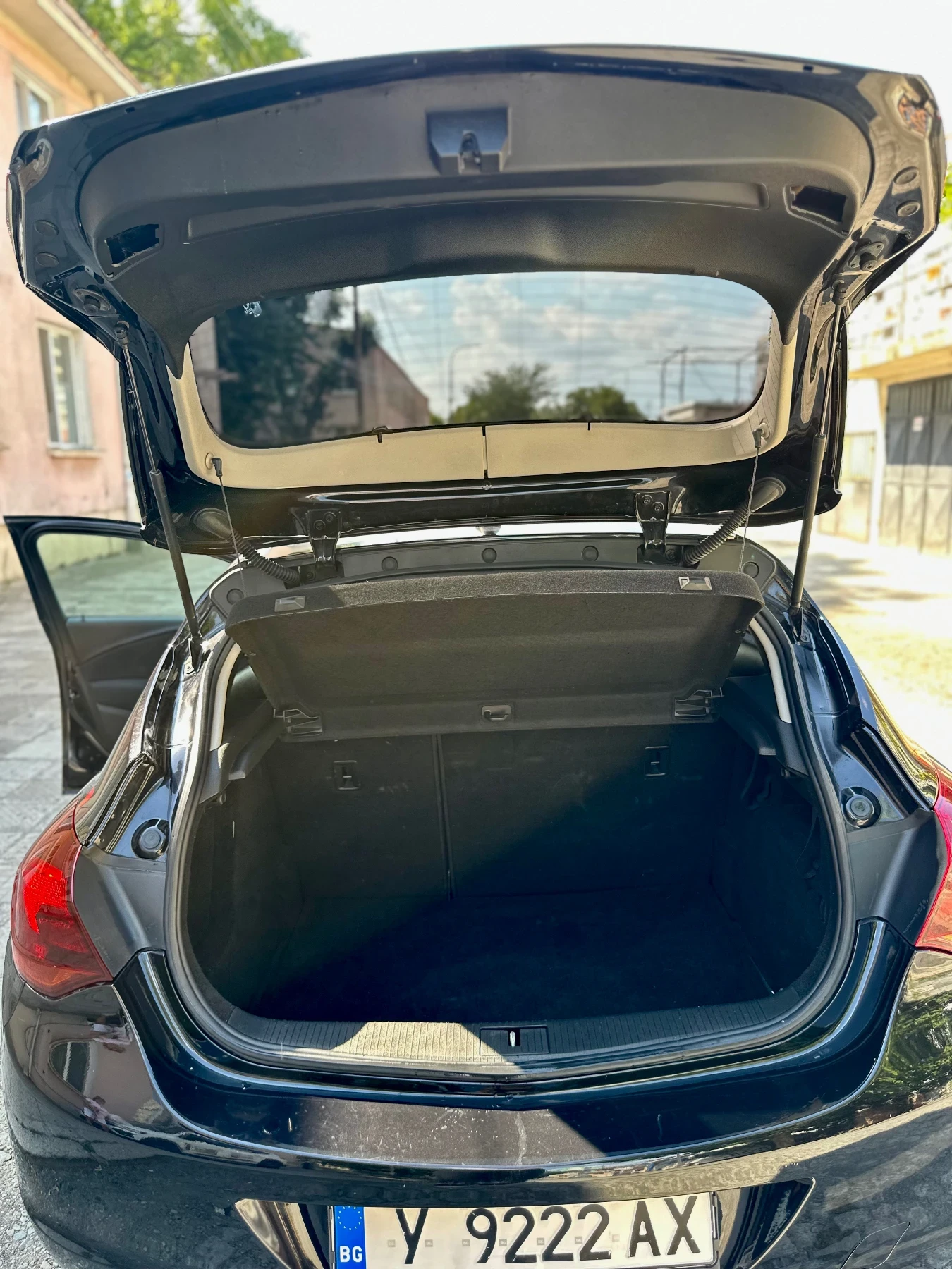 Opel Astra J, снимка 12 - Автомобили и джипове - 55926110