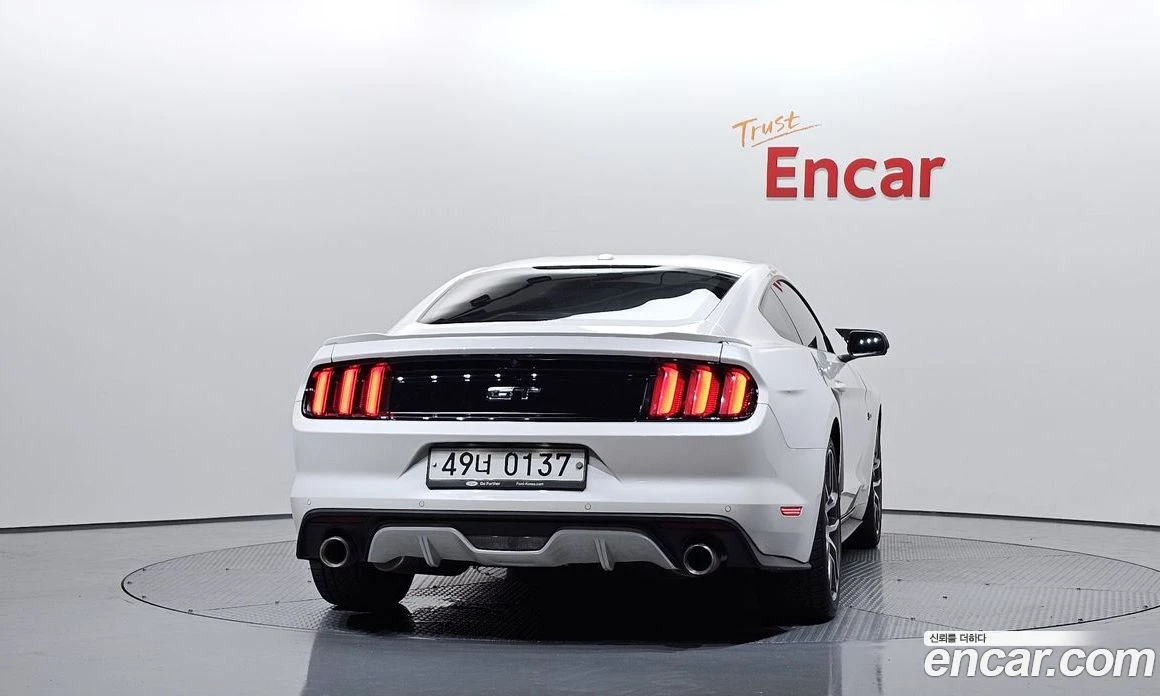 Ford Mustang GT Coupe, снимка 4 - Автомобили и джипове - 56121994