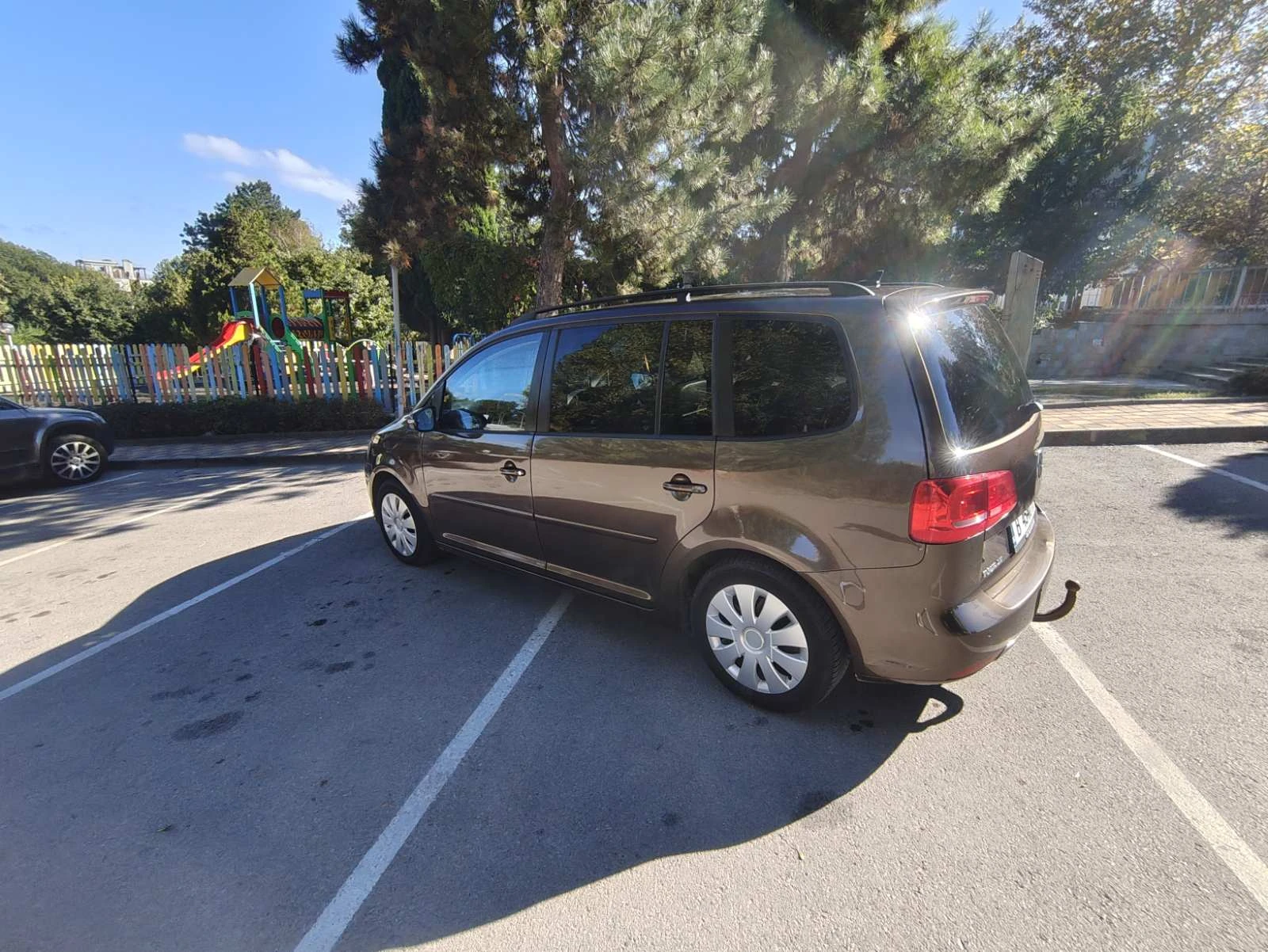 VW Touran, снимка 6 - Автомобили и джипове - 56161143