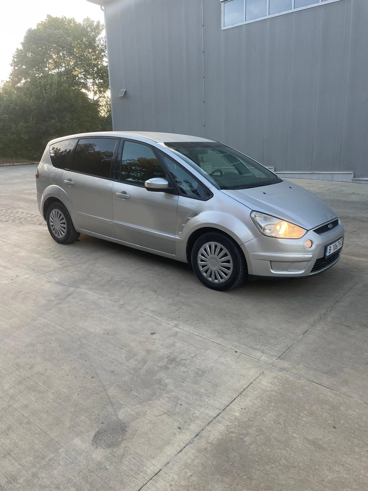 Ford S-Max 2.0, снимка 2 - Автомобили и джипове - 56629644