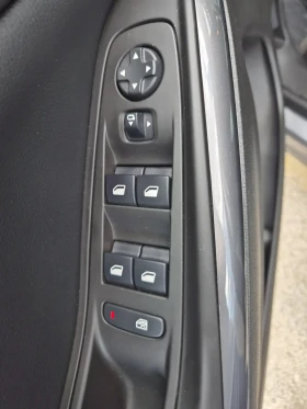 Opel Grandland, снимка 10