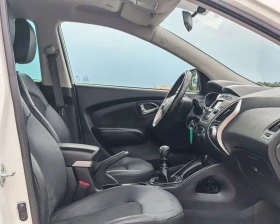 Hyundai IX35 1.6 135 К.С. БЕНЗИН ГАЗ! , снимка 10