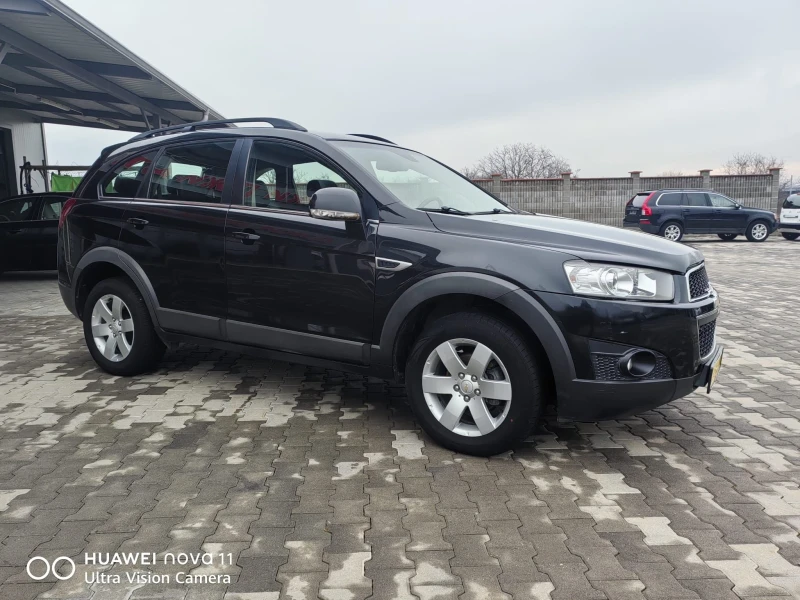 Chevrolet Captiva 2.2D 7местна , снимка 3 - Автомобили и джипове - 48353382