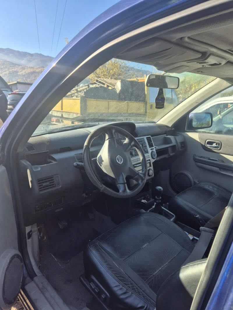 Nissan X-trail 2.2 dci, снимка 3 - Автомобили и джипове - 52398595