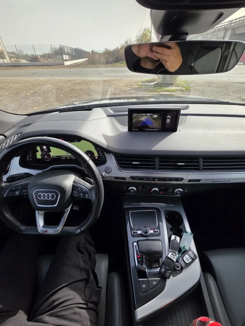 Audi Q7, снимка 8 - Автомобили и джипове - 52460059