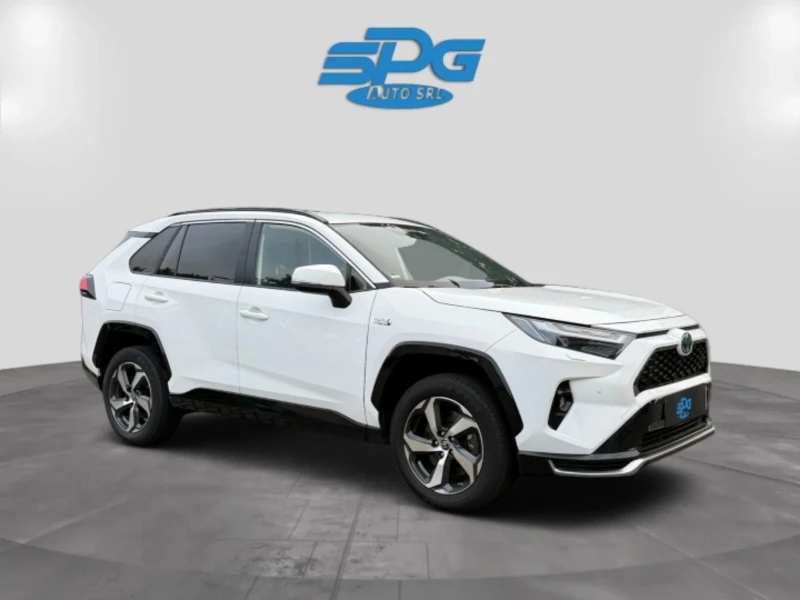Toyota Rav4 STYLE Hybride rechargeable AHK/AWD, снимка 2 - Автомобили и джипове - 52730019