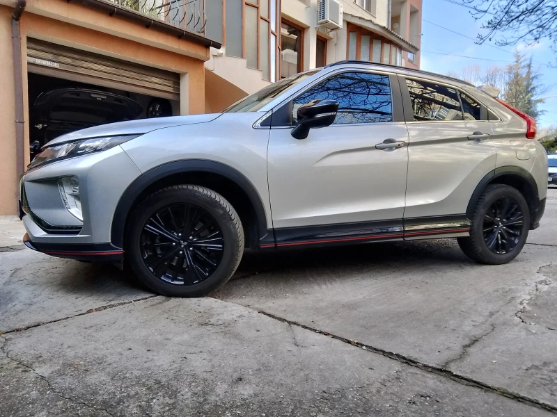 Mitsubishi Eclipse Cross, снимка 2 - Автомобили и джипове - 53064857