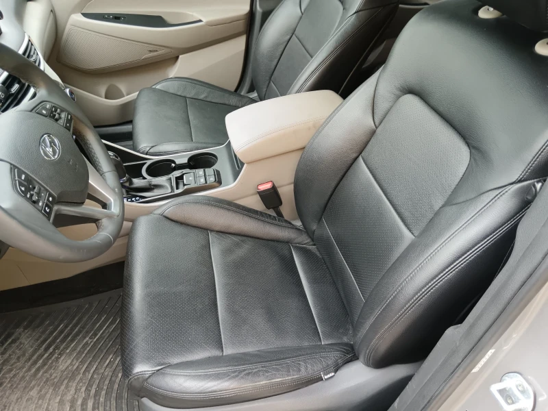 Hyundai Tucson Htrac Limited , снимка 9 - Автомобили и джипове - 53290705