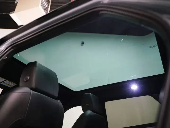 Land Rover Range Rover Evoque FIRST EDITION | MERIDIAN | HUD | PANO | CARFAX, снимка 17 - Автомобили и джипове - 54995235