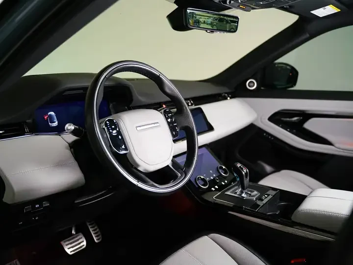 Land Rover Range Rover Evoque FIRST EDITION | MERIDIAN | HUD | PANO | CARFAX, снимка 8 - Автомобили и джипове - 54995235