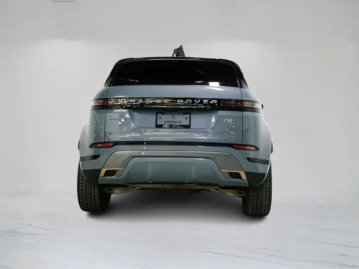 Land Rover Range Rover Evoque FIRST EDITION | MERIDIAN | HUD | PANO | CARFAX, снимка 6 - Автомобили и джипове - 54995235
