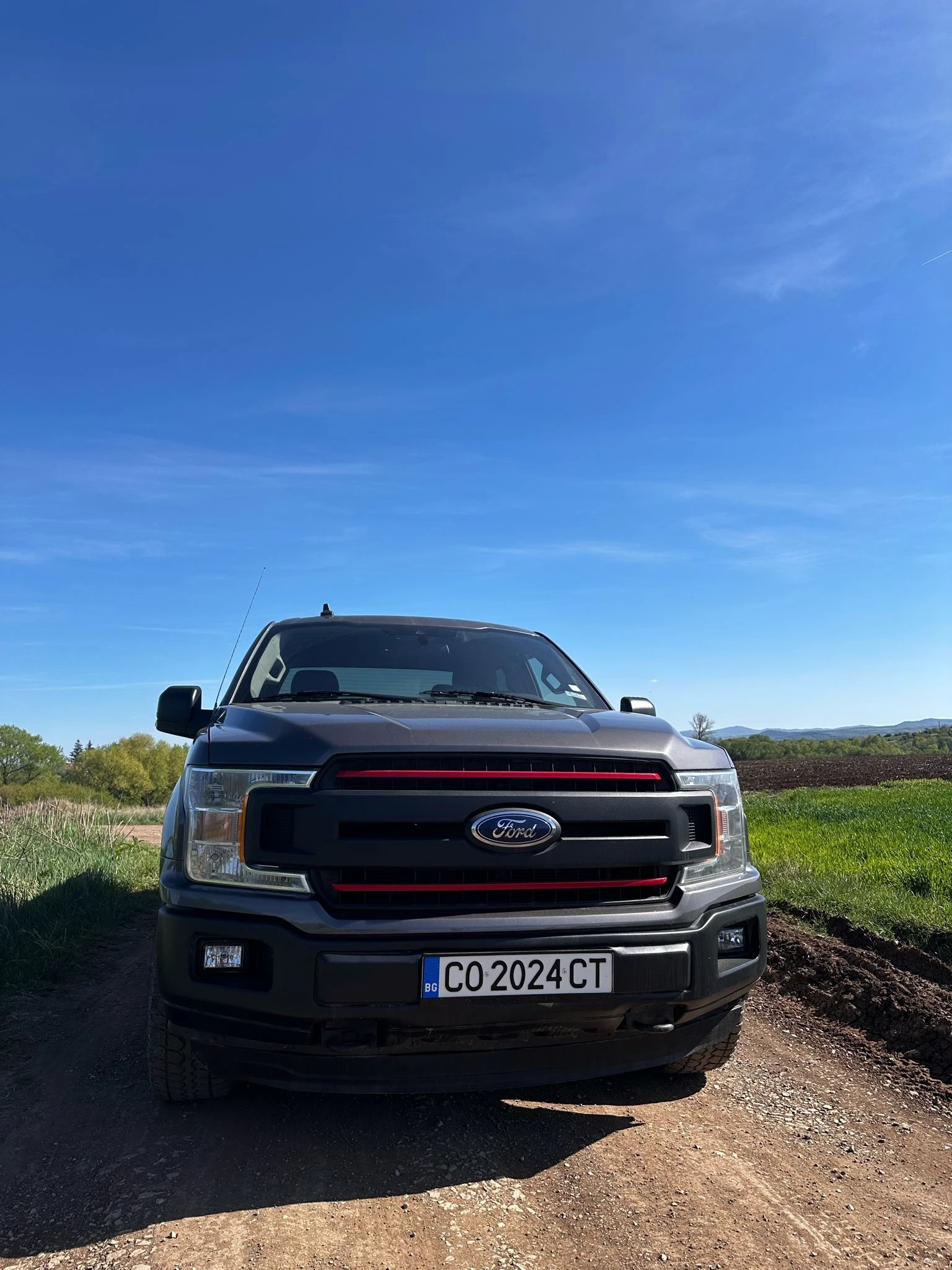 Ford F150 XLT | Mobile.bg — изображение 1