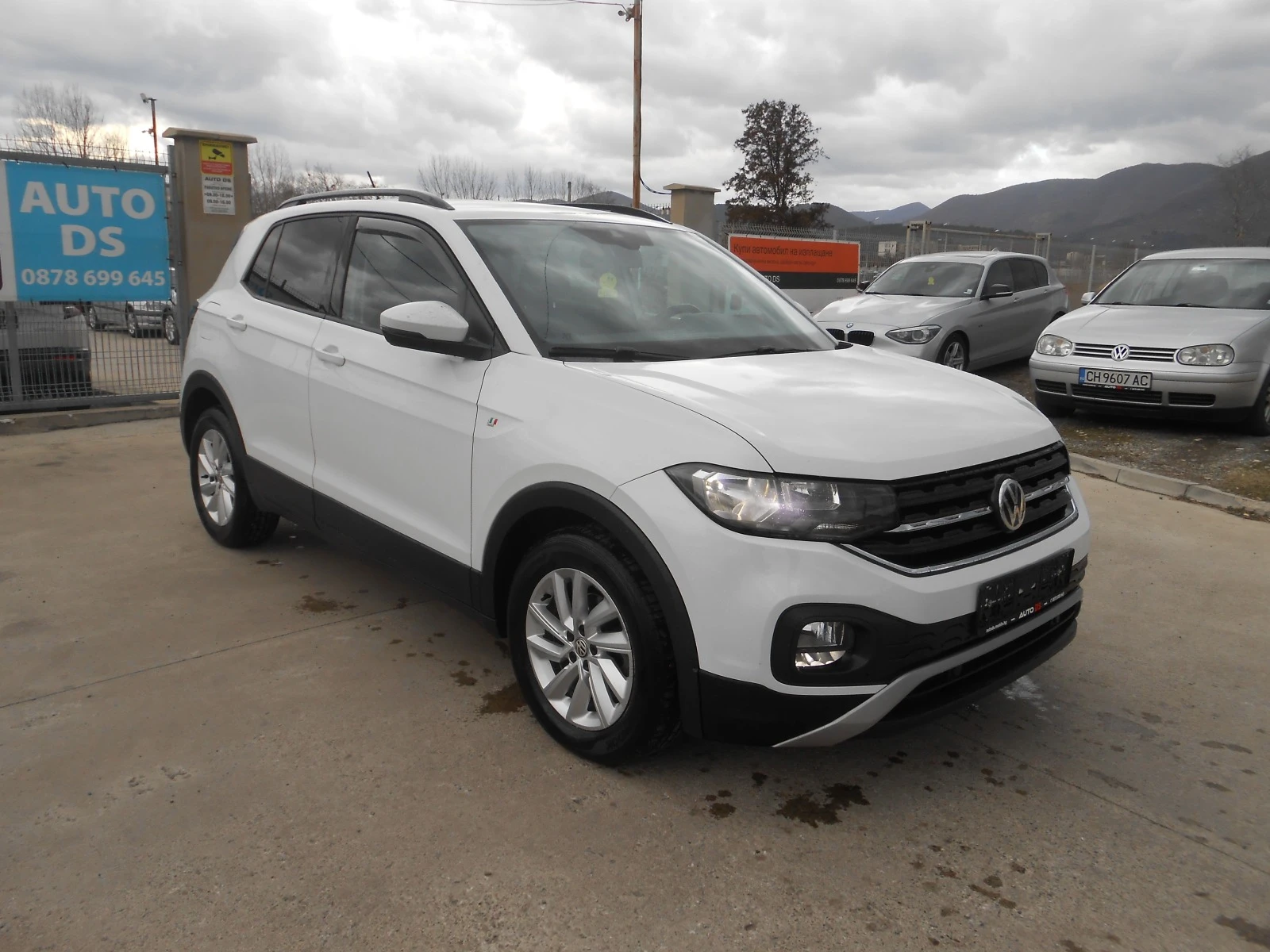 VW T-Cross 1.6Tdi-Euro-6D-Automat - изображение 3