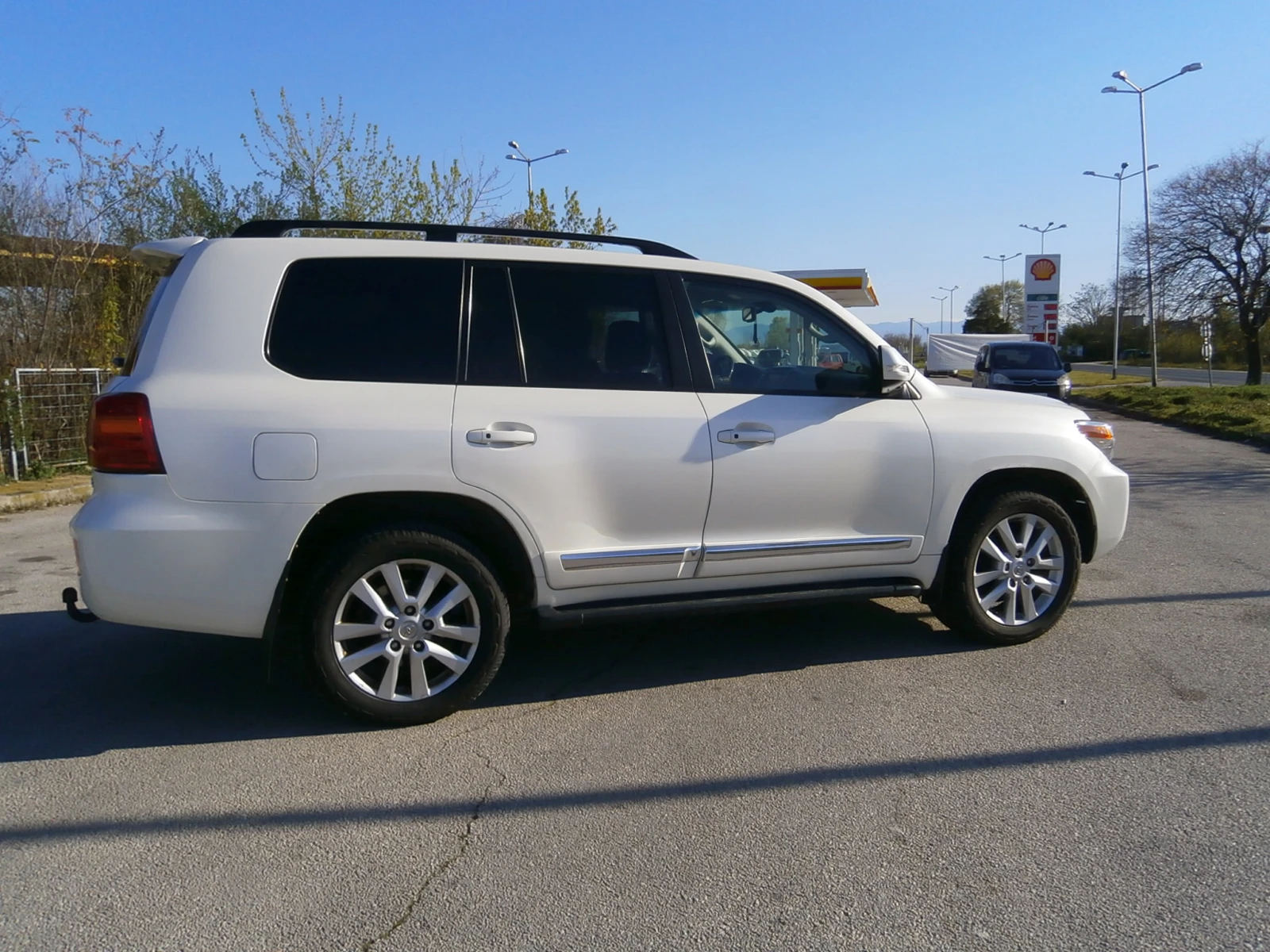 Toyota Land cruiser V8* 200* FULL* 7+ 1*  - изображение 5