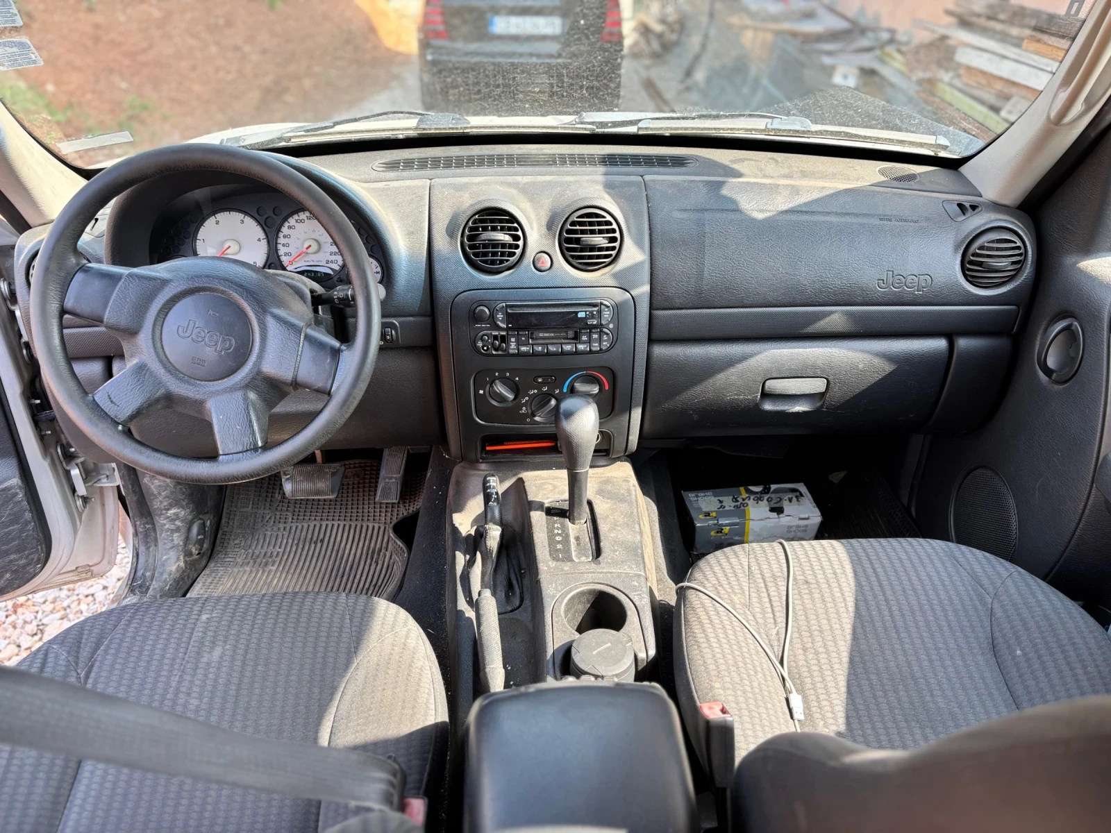 Jeep Cherokee  - изображение 5