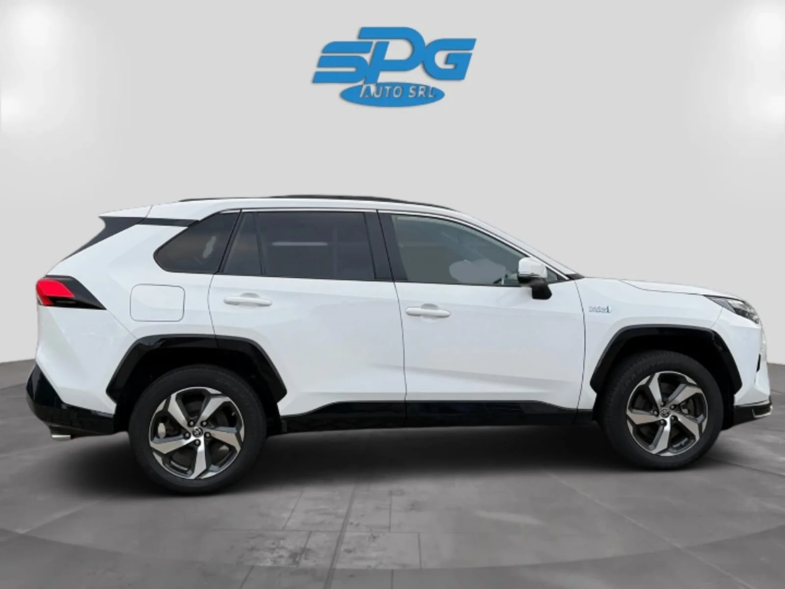 Toyota Hilux STYLE Hybride rechargeable AHK/AWD - изображение 8