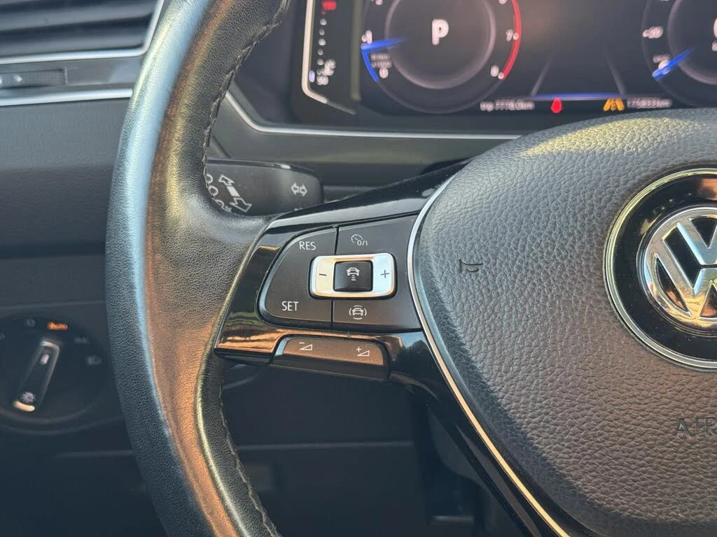 VW Tiguan Highline CAM* BLIND SPOT* LANE ASSIST* ПОДГРЕВ*  - изображение 7