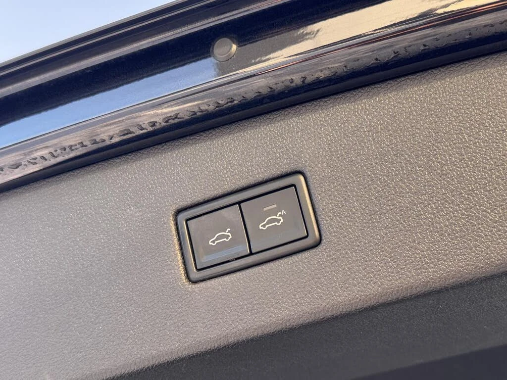 VW Tiguan Highline CAM* BLIND SPOT* LANE ASSIST* �������*  | Mobile.bg � ����������� 16