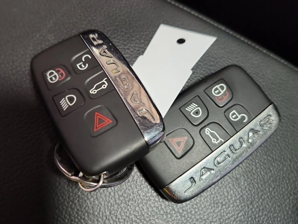 Jaguar F-PACE * PREMIUM * CARFAX * ���� �� �� | Mobile.bg � ����������� 15