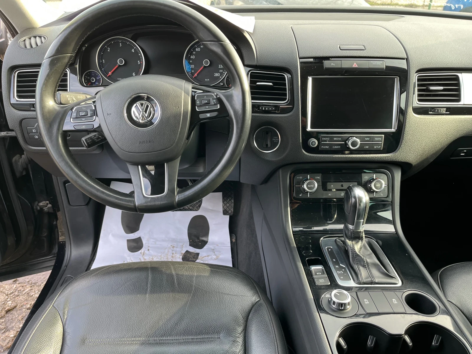 VW Touareg 3.0 TDI SPORT | Mobile.bg � ����������� 10