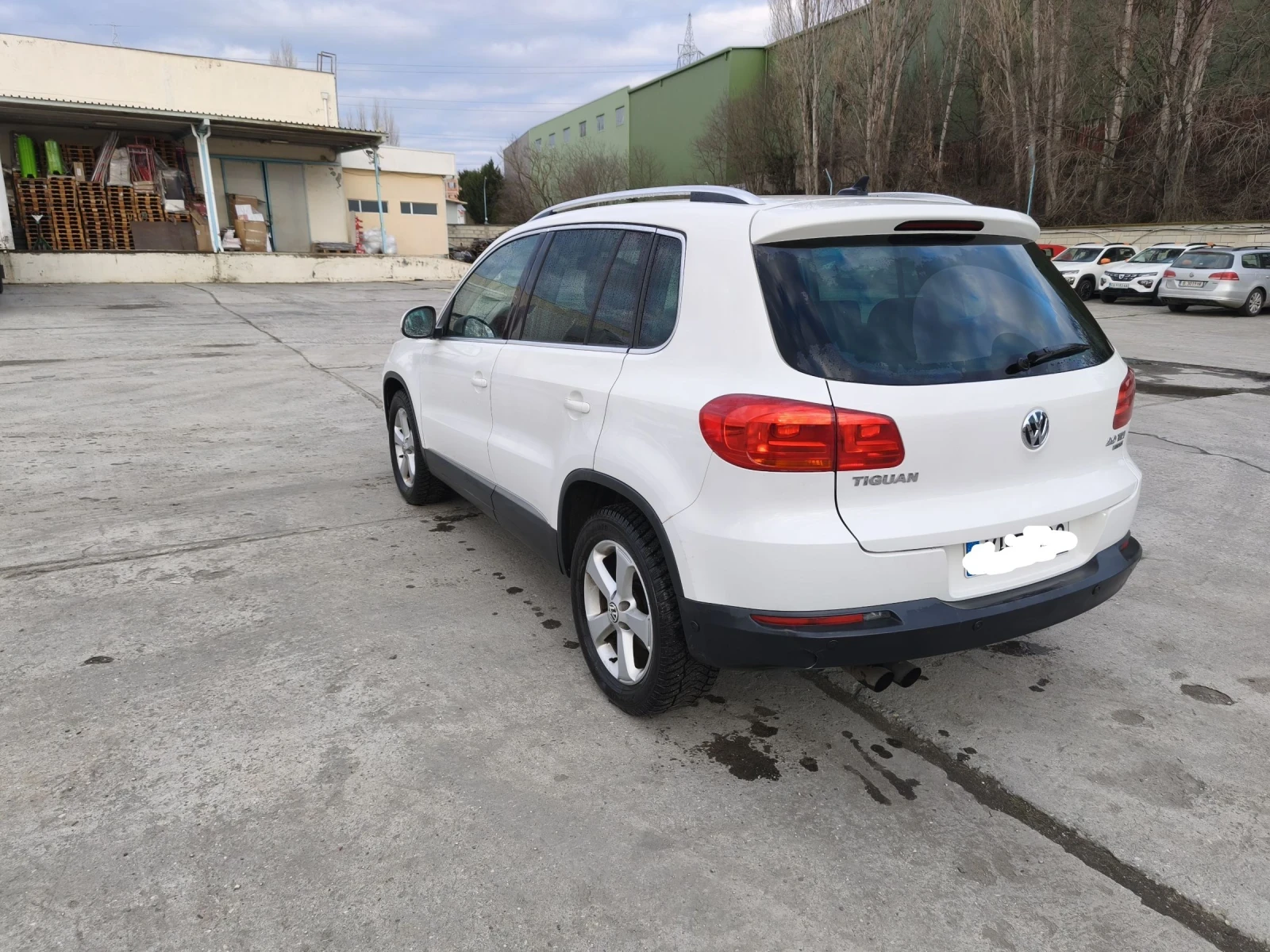 VW Tiguan 2, 0tdi, снимка 3 - Автомобили и джипове - 54129150