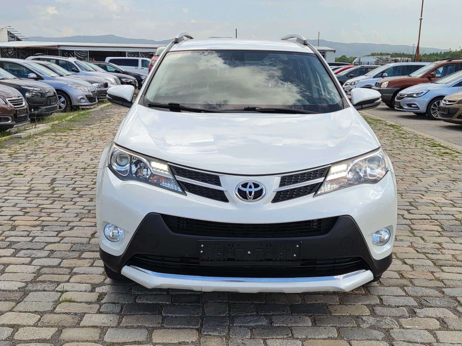 Toyota Rav4 2.0D 124кс 186000km. EURO 5B, снимка 2 - Автомобили и джипове - 54510866