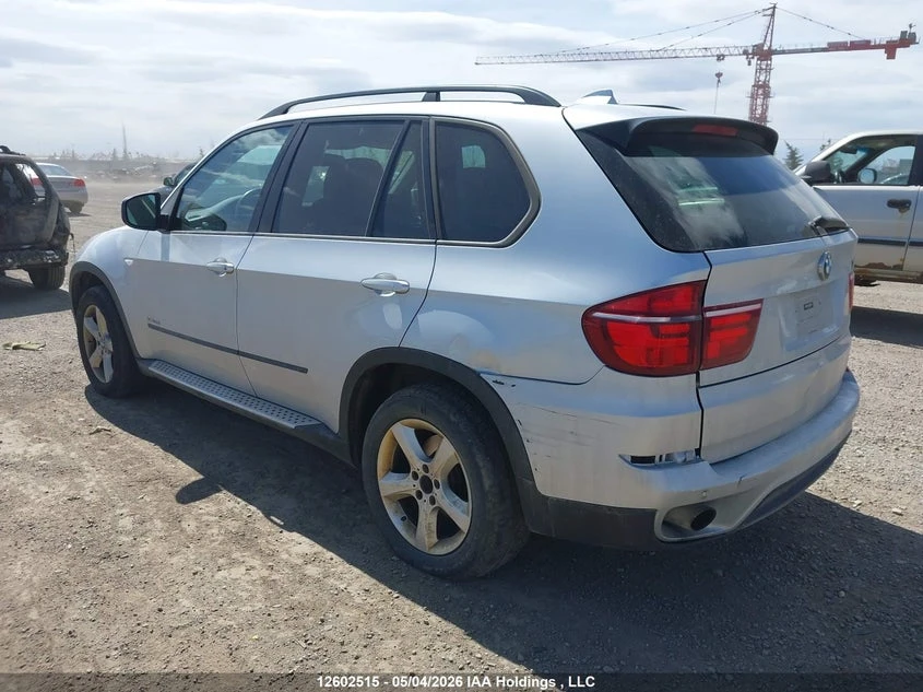 BMW X5 3.0l xDrive35I, снимка 3 - Автомобили и джипове - 55053836
