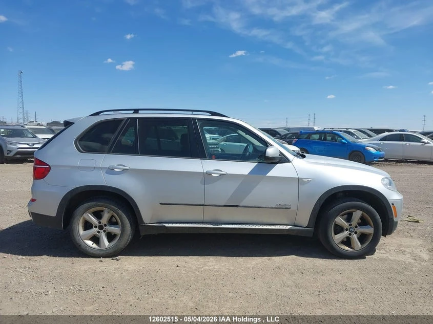 BMW X5 3.0l xDrive35I, снимка 13 - Автомобили и джипове - 55053836