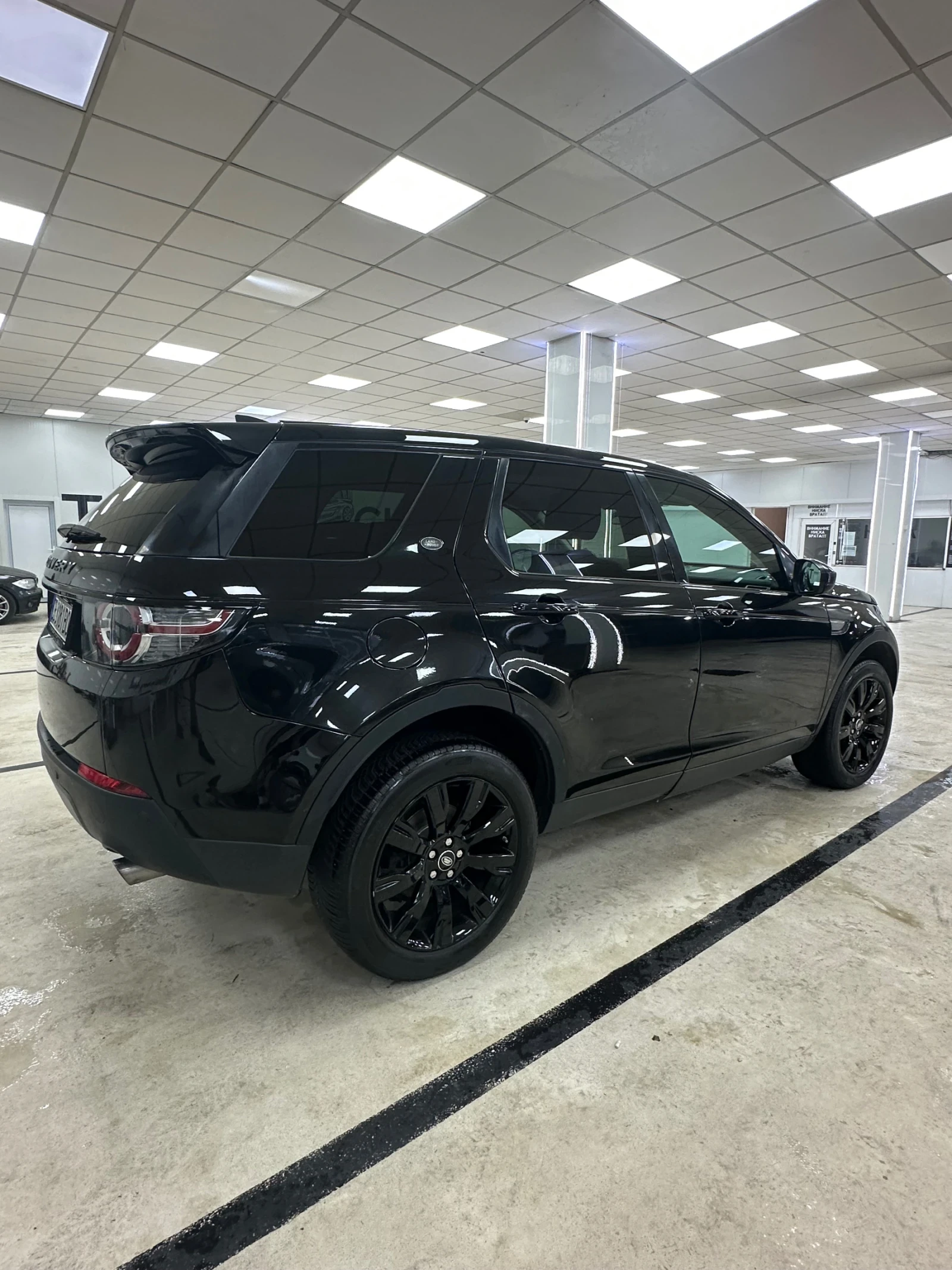 Land Rover Discovery Sport, снимка 7 - Автомобили и джипове - 55627431