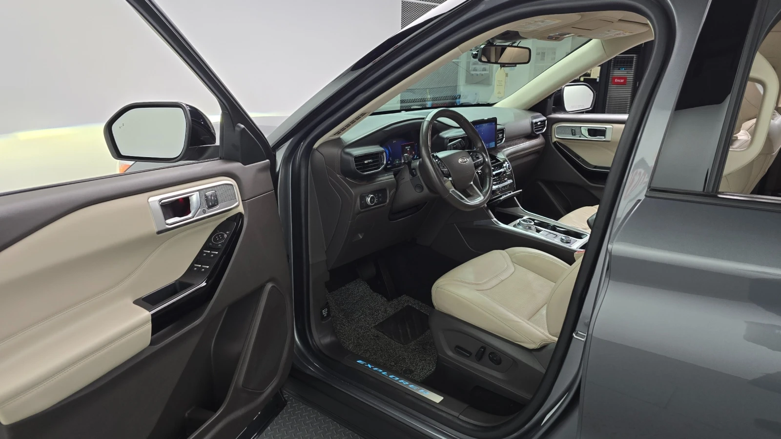 Ford Explorer 3.0 PLATINUM 4X4 * ������ ����* FULL MAX | Mobile.bg � ����������� 6