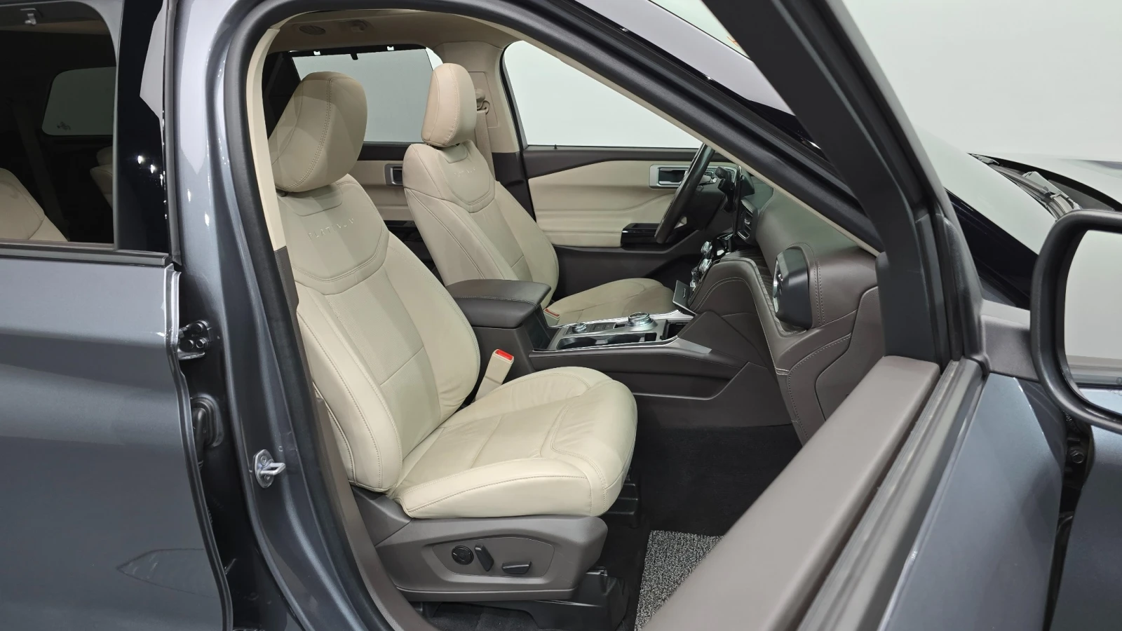 Ford Explorer 3.0 PLATINUM 4X4 * ������ ����* FULL MAX | Mobile.bg � ����������� 8