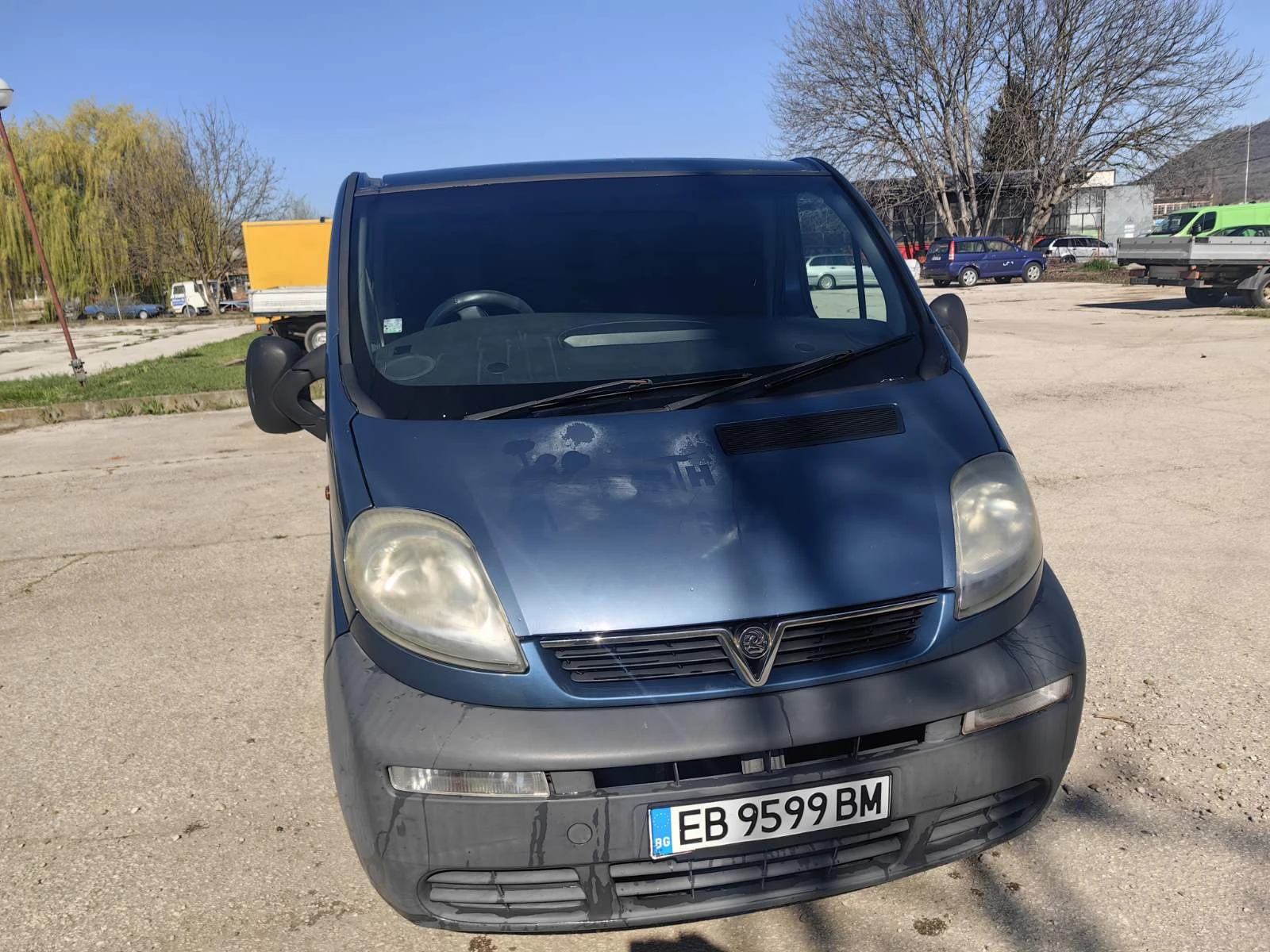 Opel Vivaro 1.9, снимка 2 - Бусове и автобуси - 54715177
