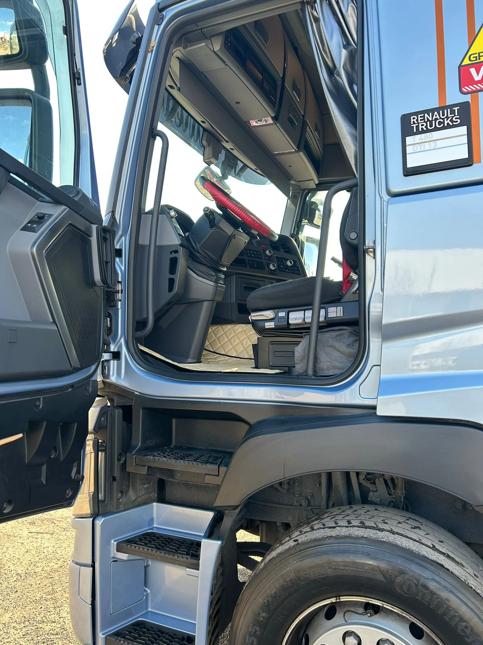 Renault T T480 - изображение 7