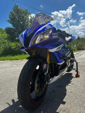  Yamaha YZF-R6