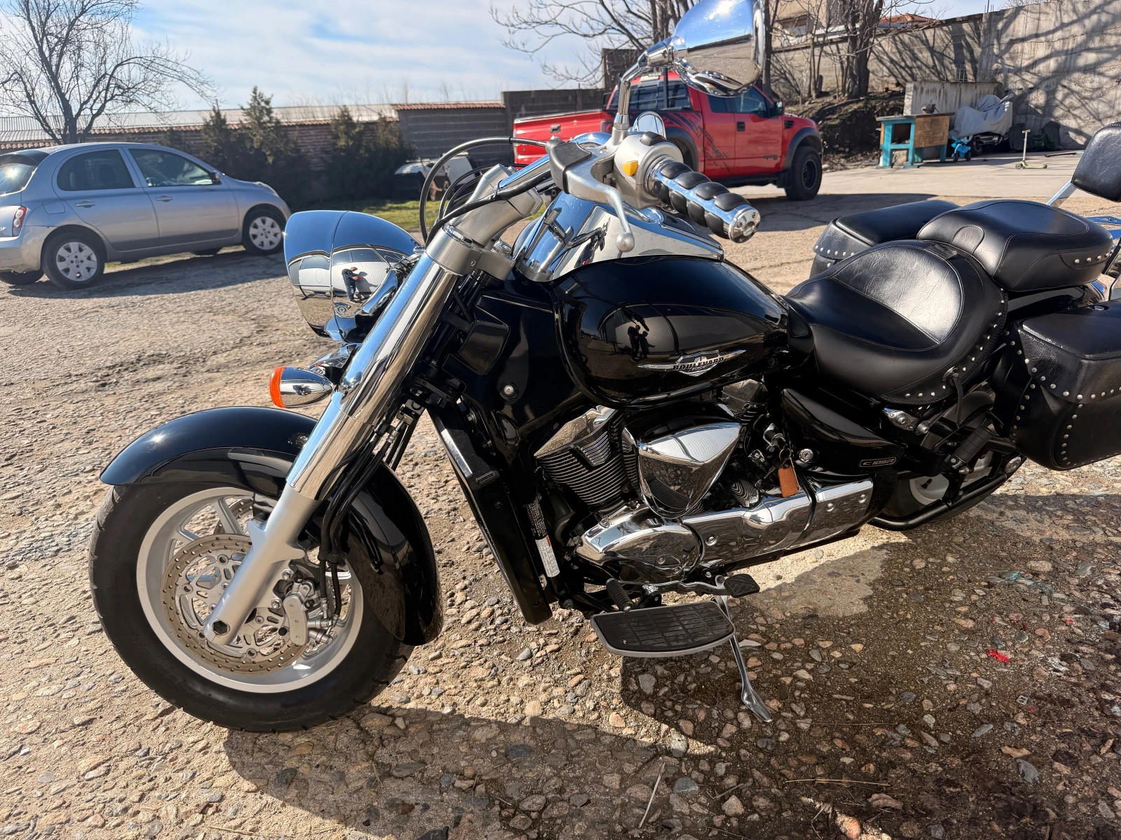 Suzuki Boulevard C 109 R - изображение 10