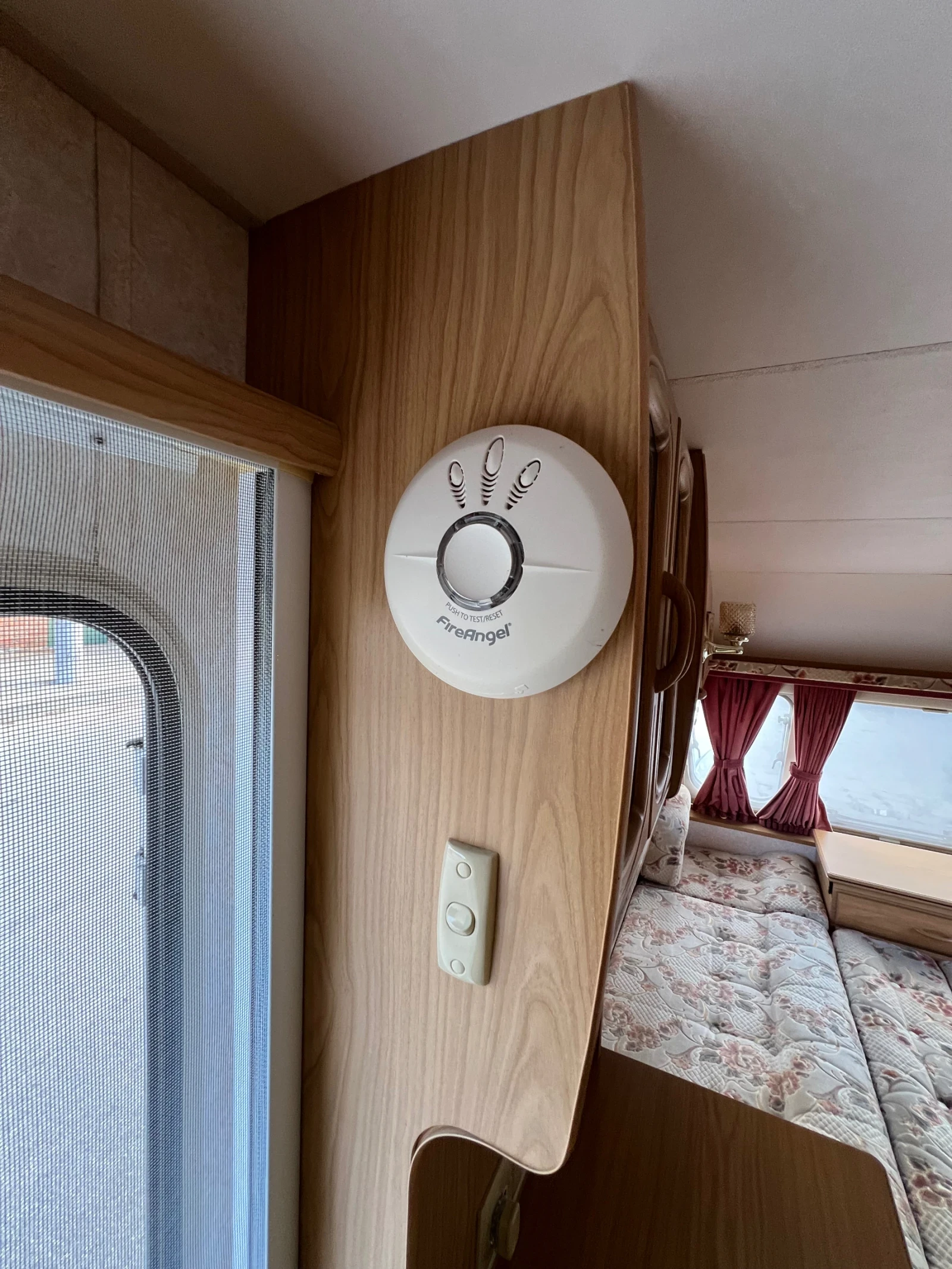  Bailey Ranger .  | Mobile.bg   15