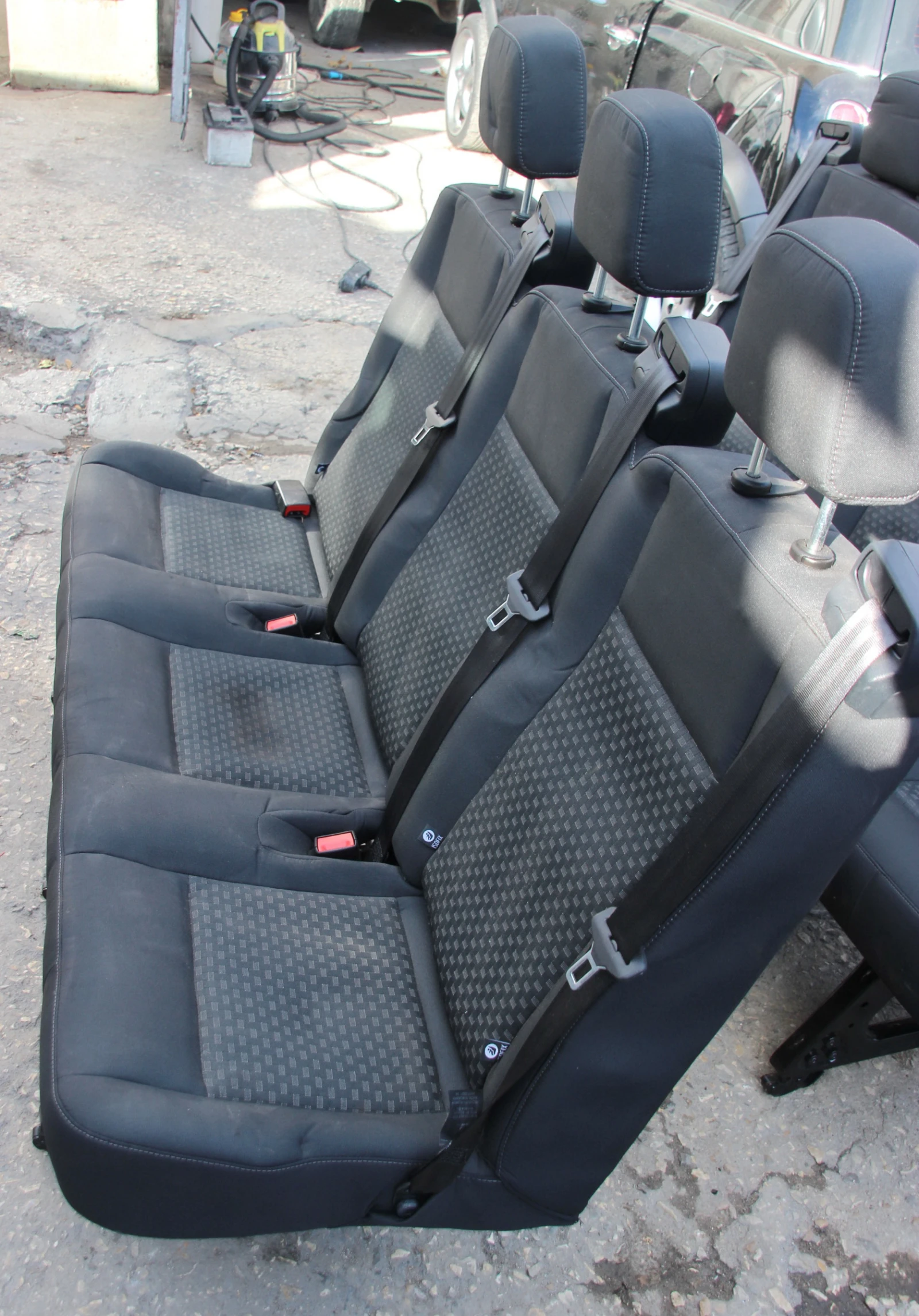      2022 .  8   24   | Mobile.bg   5