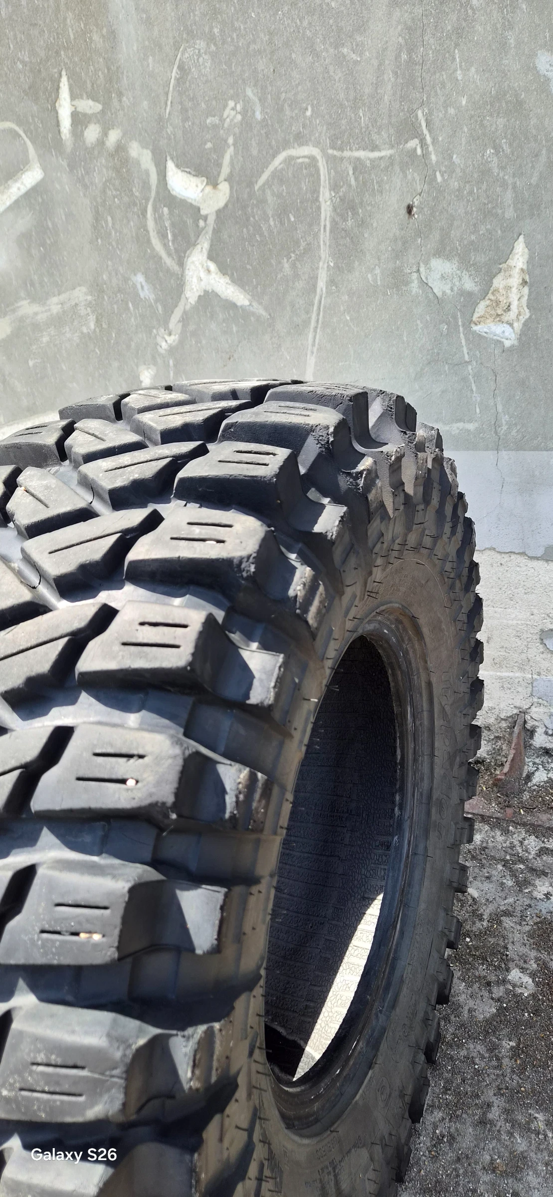 Гуми Всесезонни 125/35R16, снимка 14 - Гуми и джанти - 54804320