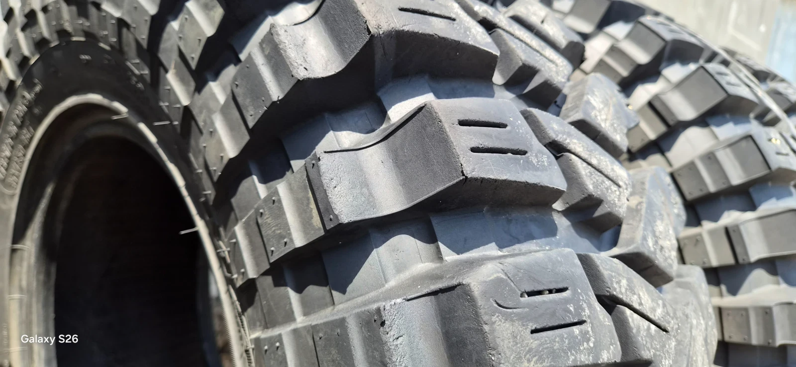 Гуми Всесезонни 125/35R16, снимка 10 - Гуми и джанти - 54804320