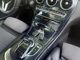 Mercedes-Benz C 220 AMG 4-Matic 9G #DISTR#DigitalCockpit#MULTIBEAM#CAM, снимка 11
