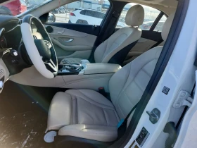 Mercedes-Benz C 300 4 MATIC / PANORAMA / CARFAX, снимка 5