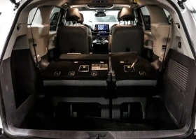 Toyota Sienna Hybrid Limited * * AWD * * 7 Места * * Carfax * * , снимка 13