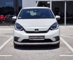 ����� �� �������� �� Honda Jazz 1.5 i-MMD Hybrid Elegance