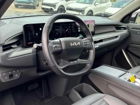 Kia EV9 Land w/Premium Package AWD| MERIDIAN| ОБДУХ | Auto.bg — изображение 5