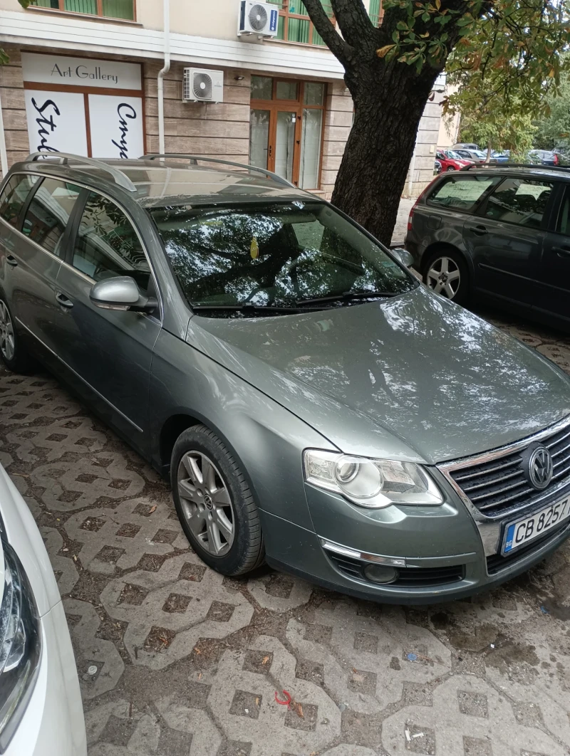 VW Passat 2.0 TDI, снимка 4 - Автомобили и джипове - 47200872