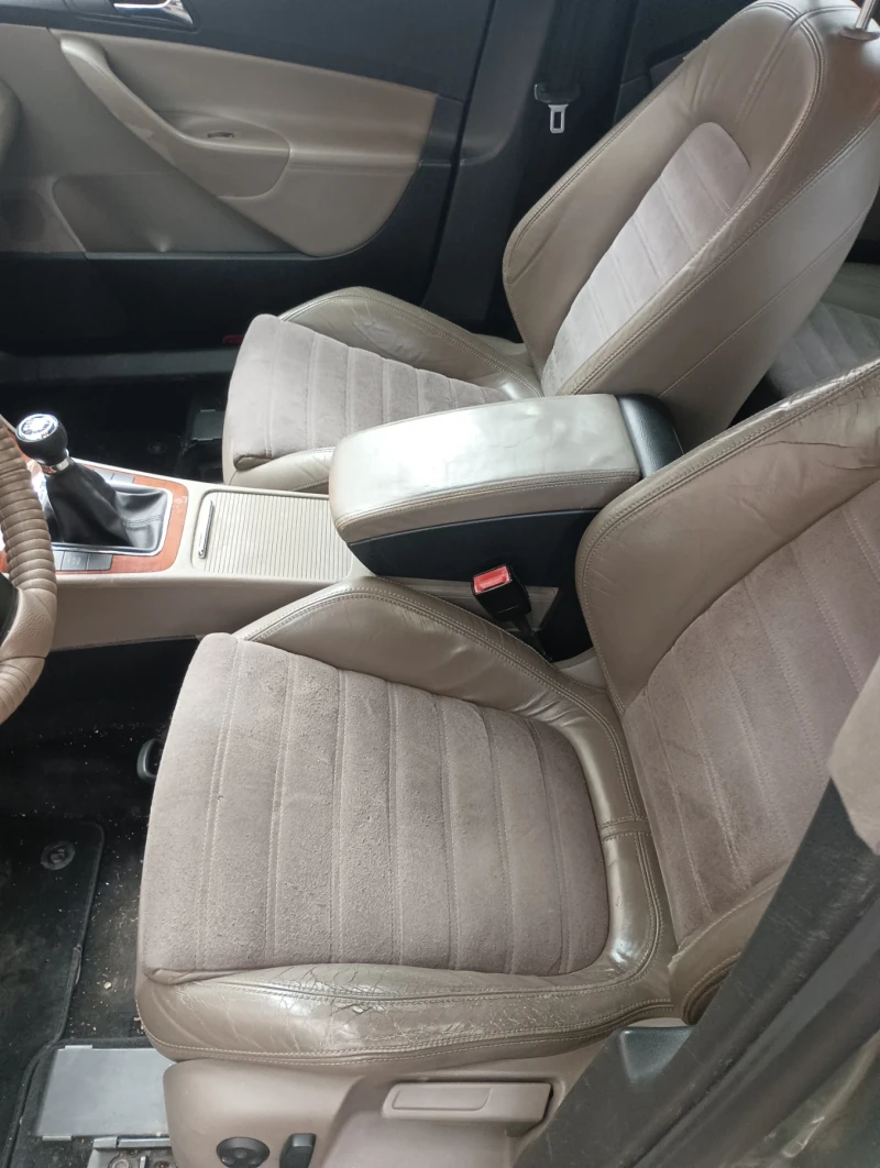 VW Passat 2.0 TDI, снимка 10 - Автомобили и джипове - 47200872