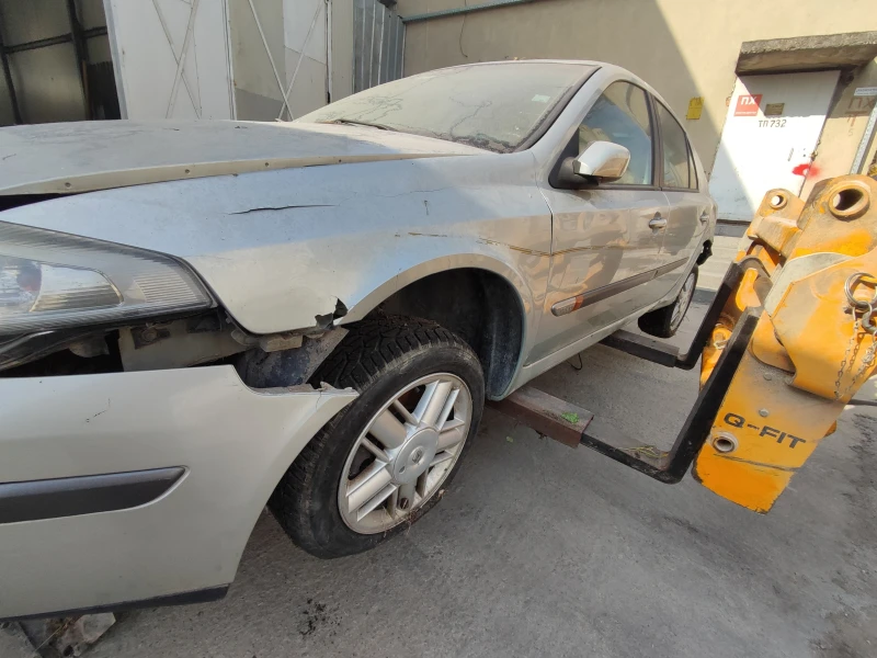 Renault Laguna, снимка 4 - Автомобили и джипове - 47848883