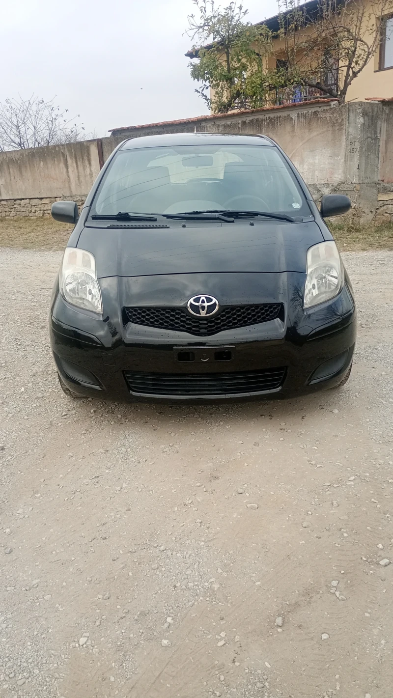 Toyota Yaris Климатик/парктроник , снимка 1 - Автомобили и джипове - 47902964